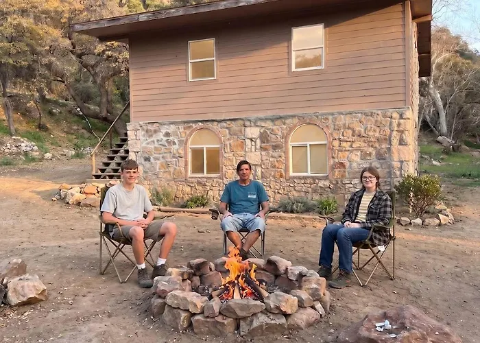 Stonehouse Historic Arizona Canyon Retreat