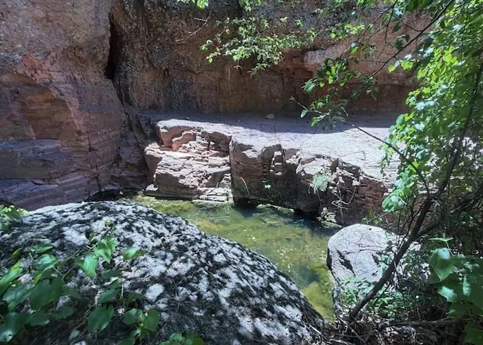 Stonehouse Historic Arizona Canyon Retreat Holiday home